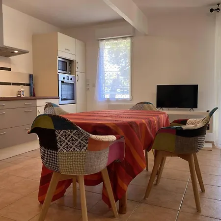109 - T3 Lumineux A Quelques Metres De La De Sables-d'or-les-pins. Apartament